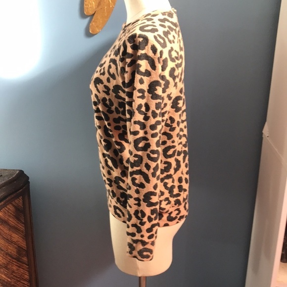 Buffalo David Bitton leopard print crew neck long sleeves sweatshirt top size S - Picture 4 of 11